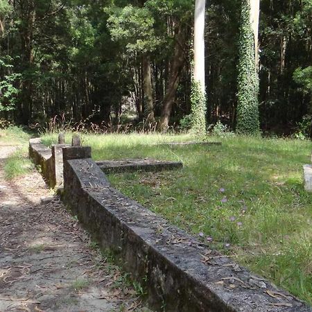 Casa rural recién restaurada en Canedo con terraza Carnota Esterno foto