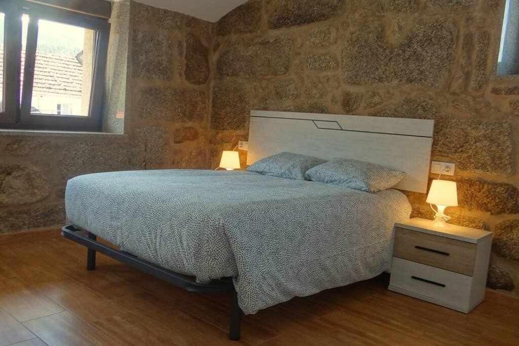 Casa rural recién restaurada en Canedo con terraza Carnota Esterno foto