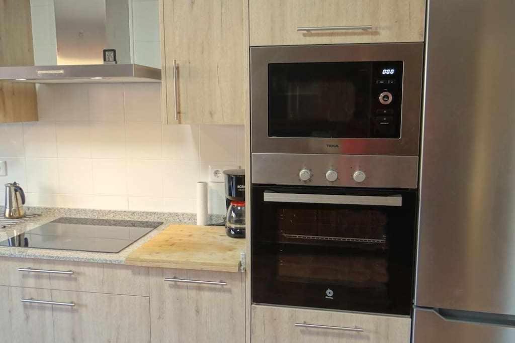 Casa rural recién restaurada en Canedo con terraza Carnota Esterno foto