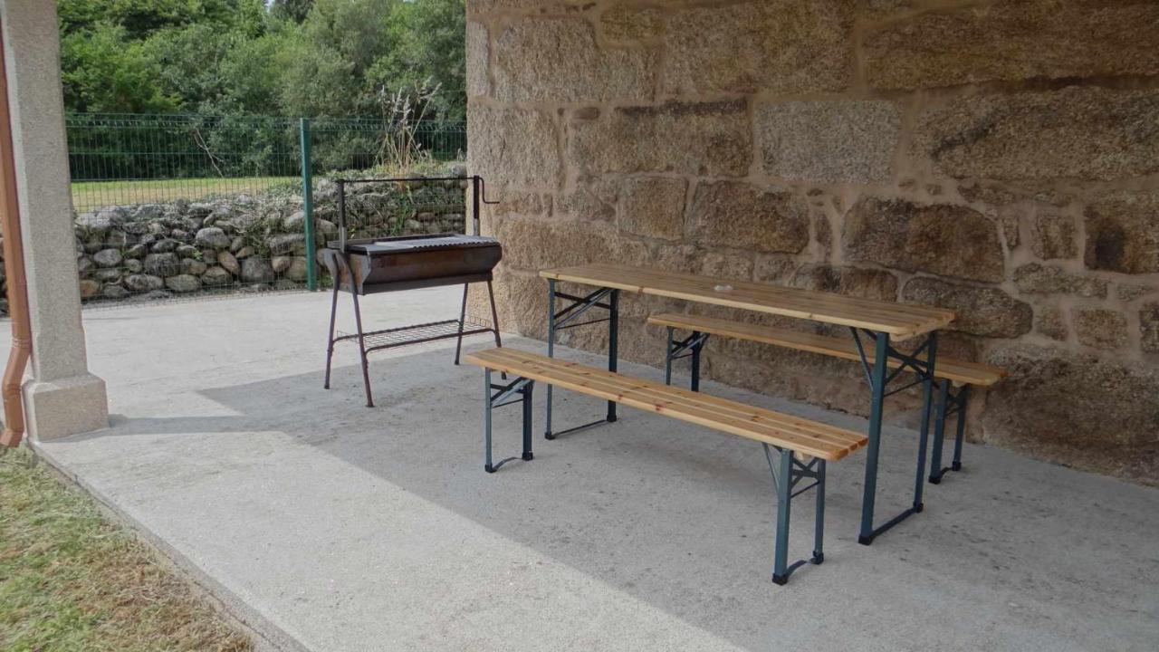 Casa rural recién restaurada en Canedo con terraza Carnota Esterno foto